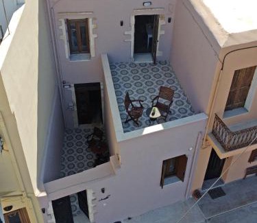 Old Town House | Ariadne Luxury Home