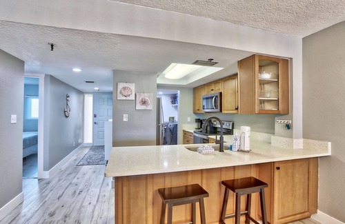 Madeira Beach Condo | Arie Dam 202 - Beach Front|Amazing sunsets|Private balcony|Near John's Pass!