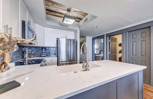 Miramar Beach Condo | Ariel dunes 2103 Salty Bull Fabulous updated condo! fabulous views! Reduced fall rates