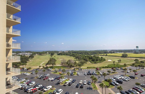Miramar Beach Condo | Ariel Dunes I 910 - Gulf View Condo, Heated Community Pool, Onsite Dining!