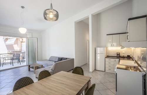 Pefkochori Apartment | Aris Luxury Apartments
