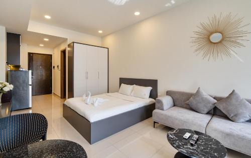 Bach Dang Riverside Apartment | Aris Soho Balcony Suites Saigon District 1