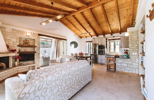 Paxos Villa | Aristea - 2 BR Villa surrounded by olive groves