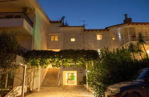 Kassandra Apartment | Aristides Hotel