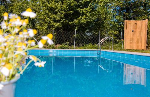 Olympiada Apartment | Aristotelia Gi Ikies - Olympiada Poolside Retreats