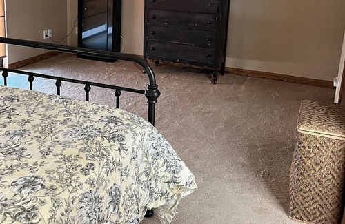 Arizona City House | Arizona City golf course home with pool and RV parking, pets allowed!