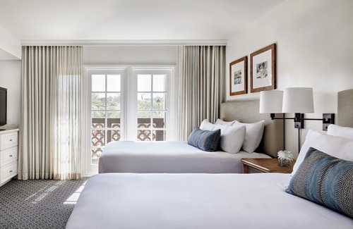 Phoenix Resort | Arizona Grand Resort & Spa