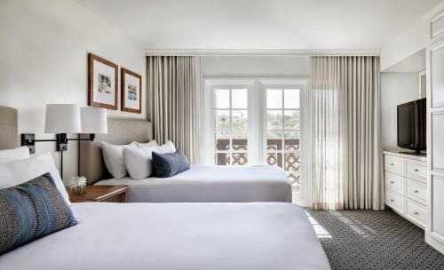 Phoenix Resort | Arizona Grand Resort