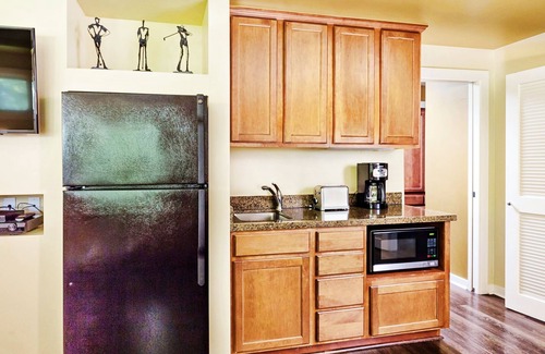 Paradise Valley Village Condo | Arizona's Luxury Golf and Condo Resort