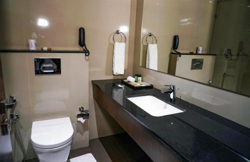 Palakkad Hotel | ARK HOTEL AND CONVENTION CENTRE