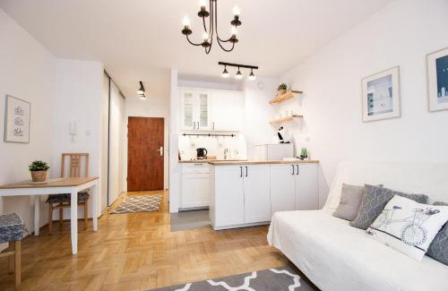 Muranow Apartment | Arkadia Chillout Apartment by BookingHost