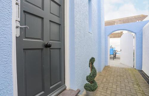 Rhosneigr House | Arkoo
