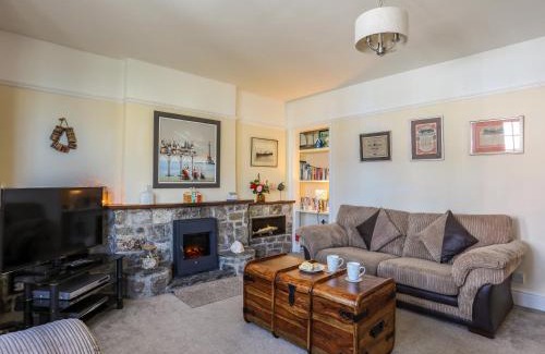 Rhosneigr House | Arkoo