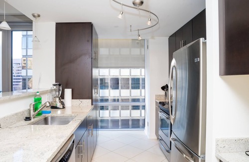 Crystal City Apartment | Arlington 2BR/2BA Fully Furnished Apartment in Crystal City