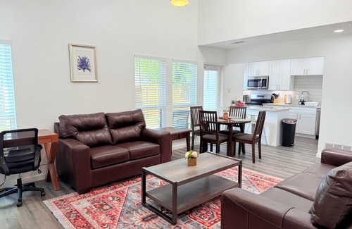 West Arlington House | Arlington Entertainment District Home Purple Door