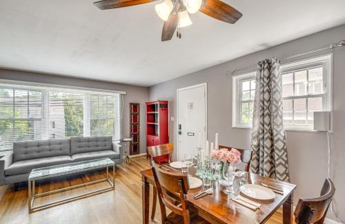 Arlington House | Arlington Townhome with Furnished Patio!