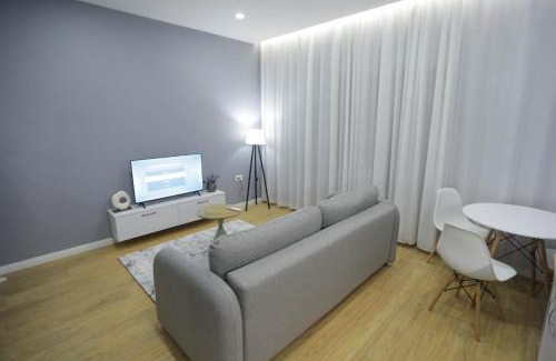 Elbasan Apartment | Arlis Apartments - near North and South Terminal