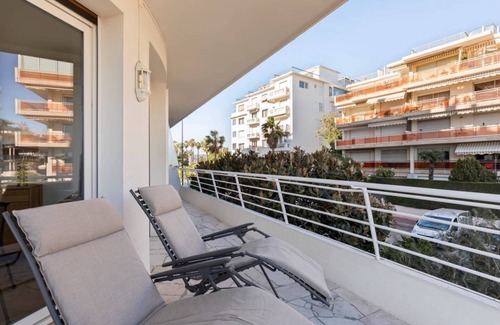 Pointe Croisette Apartment | ARM1 - Beautiful 2-room apartment with corner terrace