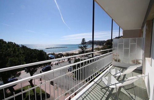 Arma di Taggia Condo | Arma di Taggia - 1 bedroom apartment with sea view terrace