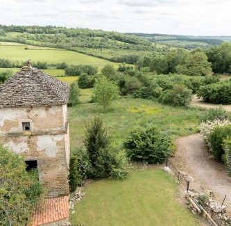 Mont-Saint-Jean House | Armance