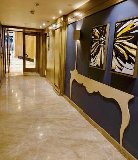 Gomti Nagar Apartment | ARMERIA STAY DLF MYPAD-512