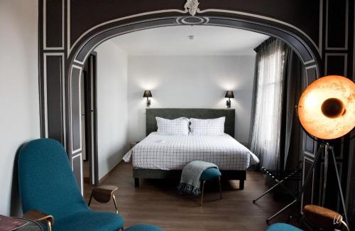 L'Epine Hotel | Armes de Champagne