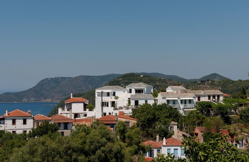 Alonissos Apartment | Armonia 4* Hotel: Deluxe sea view room with mini pool-hydromassage