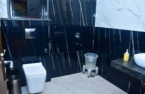 Bhiwadi Hotel | Aroma Green Resort