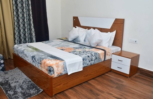 Bhiwadi Hotel | Aroma Green Resort