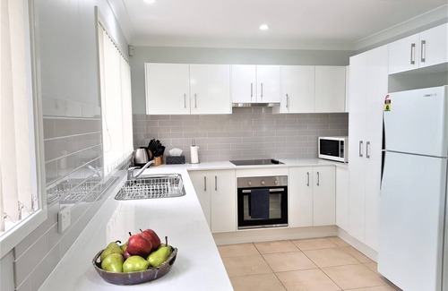 Huskisson House | AROS on MOONA at HUSKISSON, JERVIS BAY - ABSOLUTE WATERFRONT RESERVE