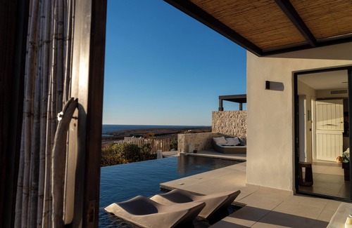 Finiki Villa | Arpathea Villas