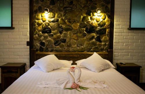 Macas Hotel | Arrayan y Piedra