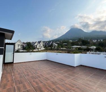 Oro Oro Ombo Villa | Arrayyan Executive Village Kota Batu