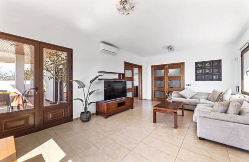 Playa del Cable Villa | Arrecife - La Concha 19