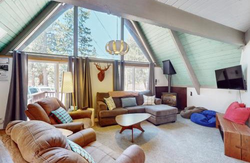 Tahoe Paradise House | Arrowhead Escape