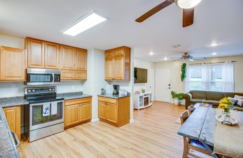 Ruby House | Arrowhead Lake House, WiFi, King Beds, firepit, BBQ