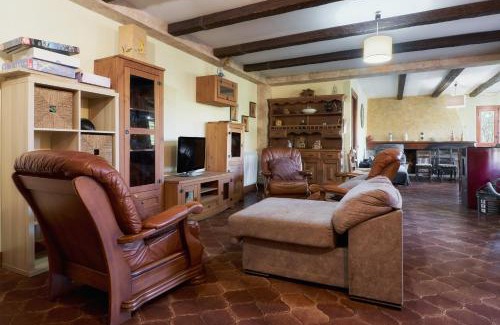 San Andres del Rabanedo Villa | Arroyo del Valle