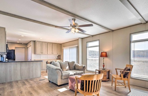 Taos House | Arroyo Hondo Home: 11 Mi to Downtown Taos!