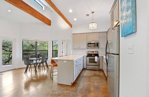Wimberley House | Arroyo I Creek Side Retreat with Private Hot Tub