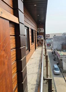 Dhampur Hotel | Arsh Hotel & Restaurant