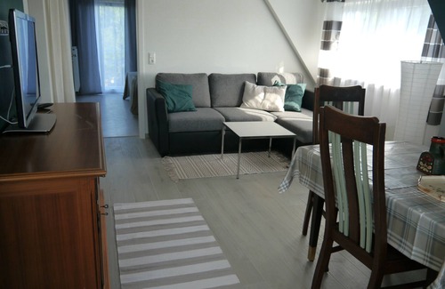 Varel Apartment | Art and the sea - close to everything