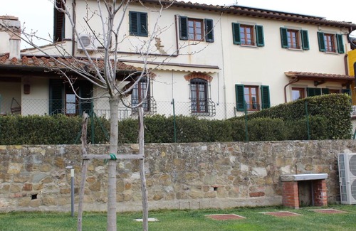 Bagno a Ripoli Apartment | Art Apartment Chianti Family