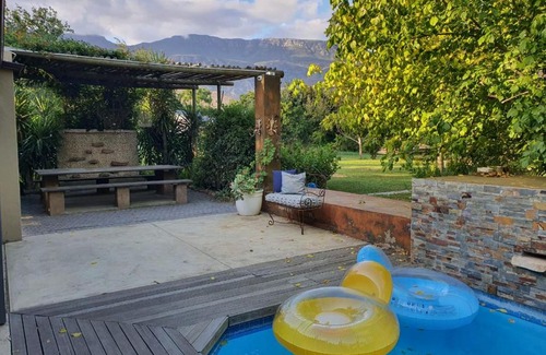 Greyton House | Art Box