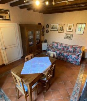 Pontlevoy House | Art Cottage