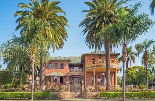 Belmont Heights House | Art Deco Mansion with Amazing Pool and Ocean Views