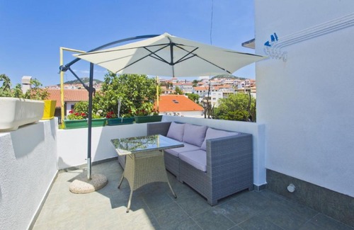 Krizna luka Apartment | Art Deco Pape Hvar
