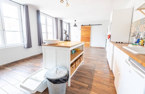 Amboise Apartment | ART IS AN ALE Annexe - Facing the castle
