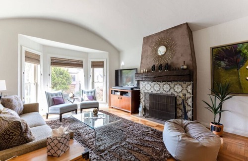 Miraloma Park House | Art & Music Lovers Home in Center of SF w/ Parking