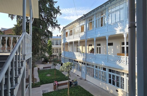 Chugureti Apartment | Art Nouveau 13