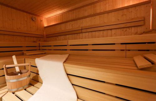 Mitte Hotel | art'otel berlin mitte, Powered by Radisson Hotels